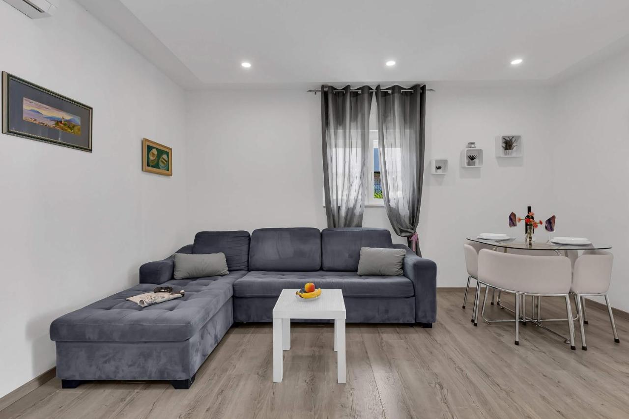 Sunny Garden Apartments Ana Makarska Ngoại thất bức ảnh