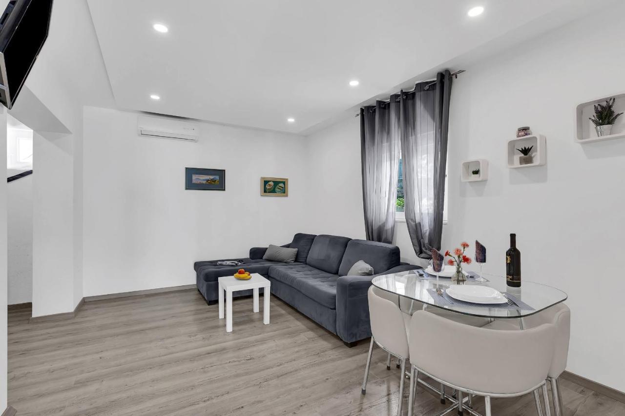 Sunny Garden Apartments Ana Makarska Ngoại thất bức ảnh